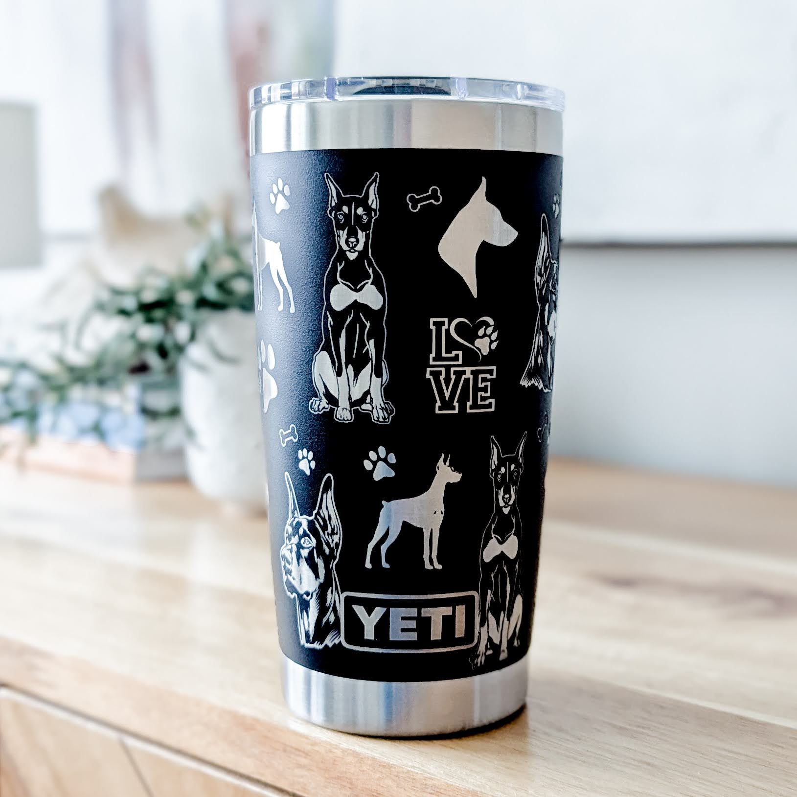  "Doberman Pinscher" Dog Breed 360° Laser Engraved Tumbler - Premium Gift for Doberman Moms & Working Dog Owners - Authentic YETI
