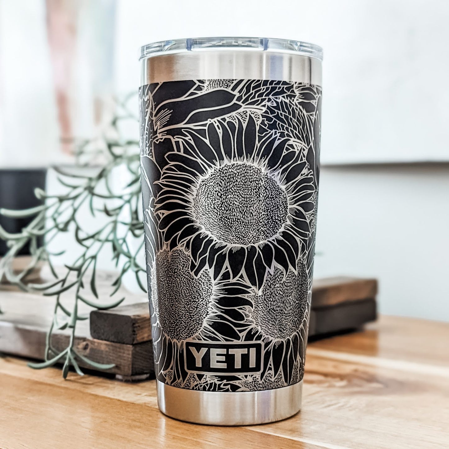Sunflower engraved - Authentic YETI
