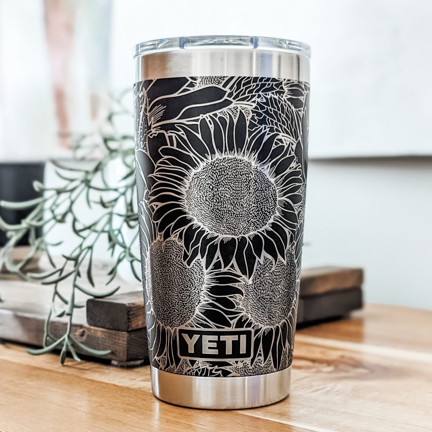 Sunflower engraved - Authentic YETI