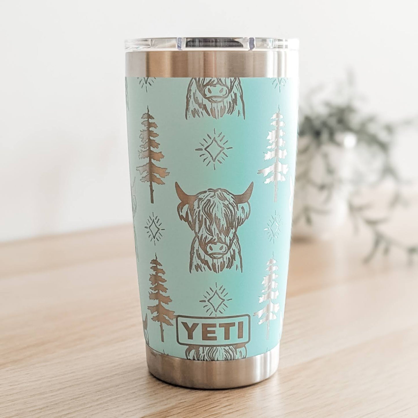 "Highland Cow" 360° Laser Engraved Tumbler - Nature Inspired Gift for Farmhouse Decor & Highland Cow Lovers - Authentic YETI