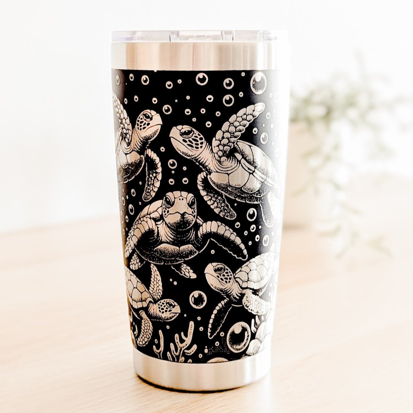 "Sea Turtles" 360° Laser Engraved Tumbler - Ocean Inspired Gift for Beach Lovers, Travelers & Marine Life Enthusiasts - Classic Tumbler
